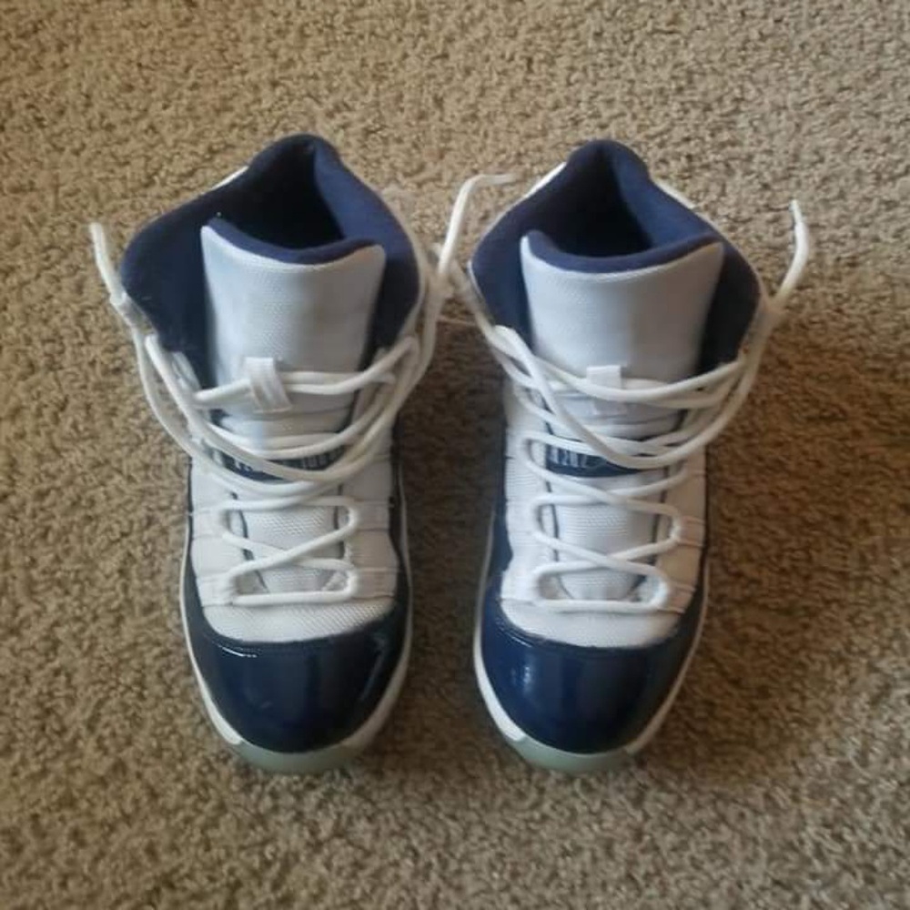 Boys Jordan Retro